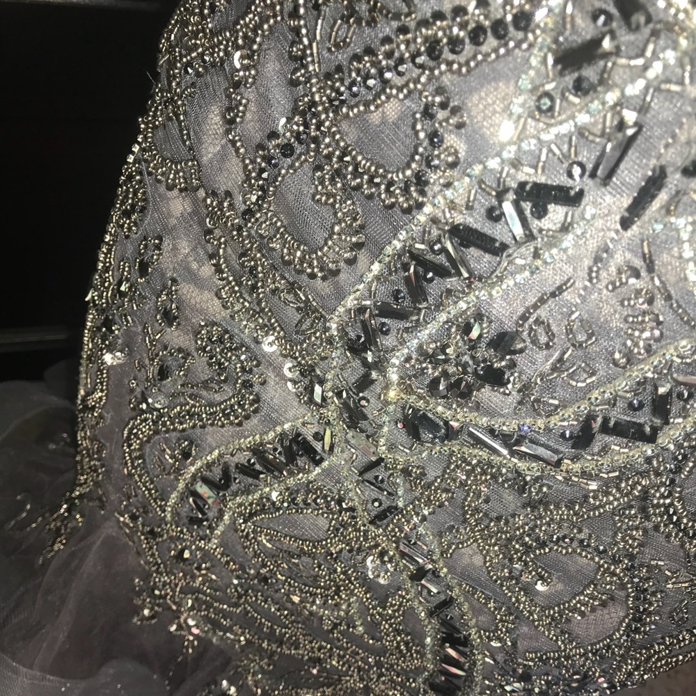 Prom dress - Picture 4 of 4